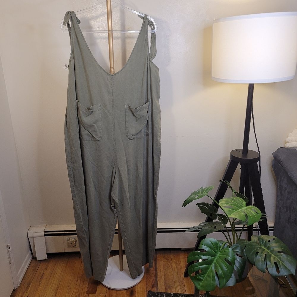 Arizona Jean Company Sage Green Women's Jumpsuit With Pockets Size XXL - Picture 4 of 10